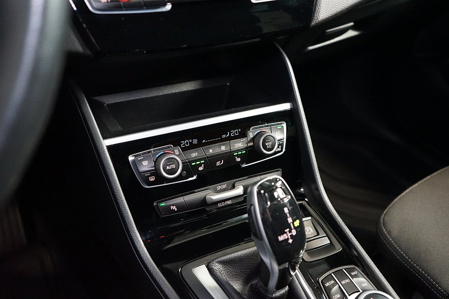 BMW Řada 2 218d xDrive Gran Tourer