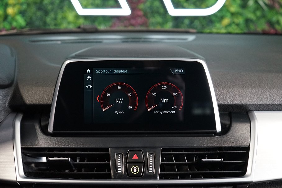 BMW Řada 2 218d xDrive Gran Tourer