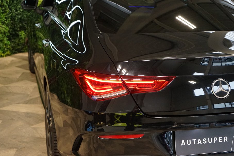 Mercedes-Benz CLA 180