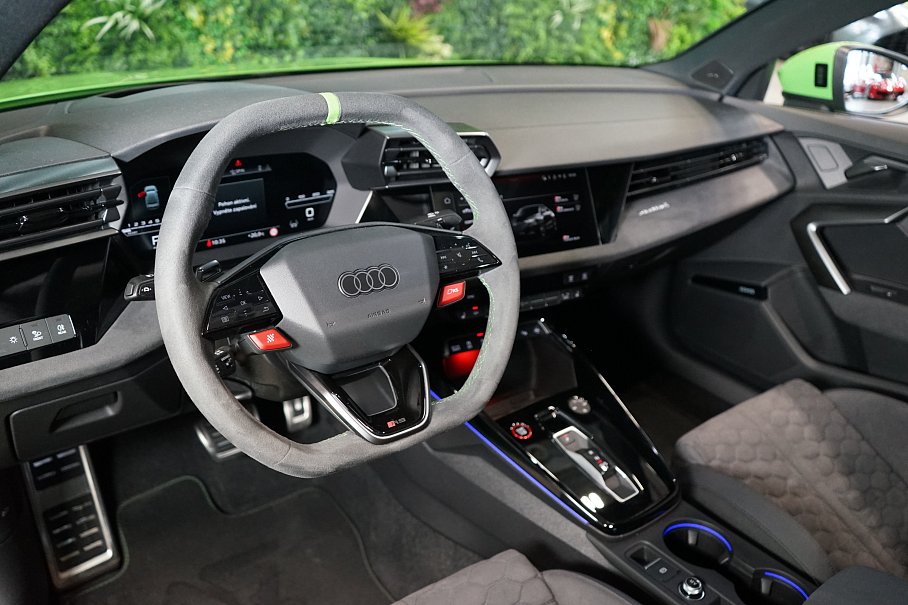 Audi RS 3 Limousine 2.5 TFSI quattro