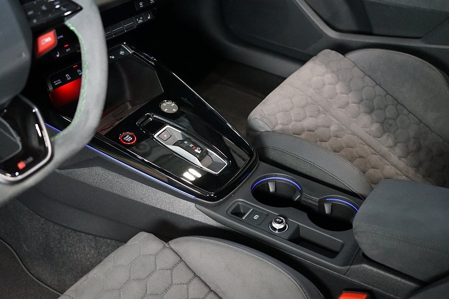 Audi RS 3 Limousine 2.5 TFSI quattro