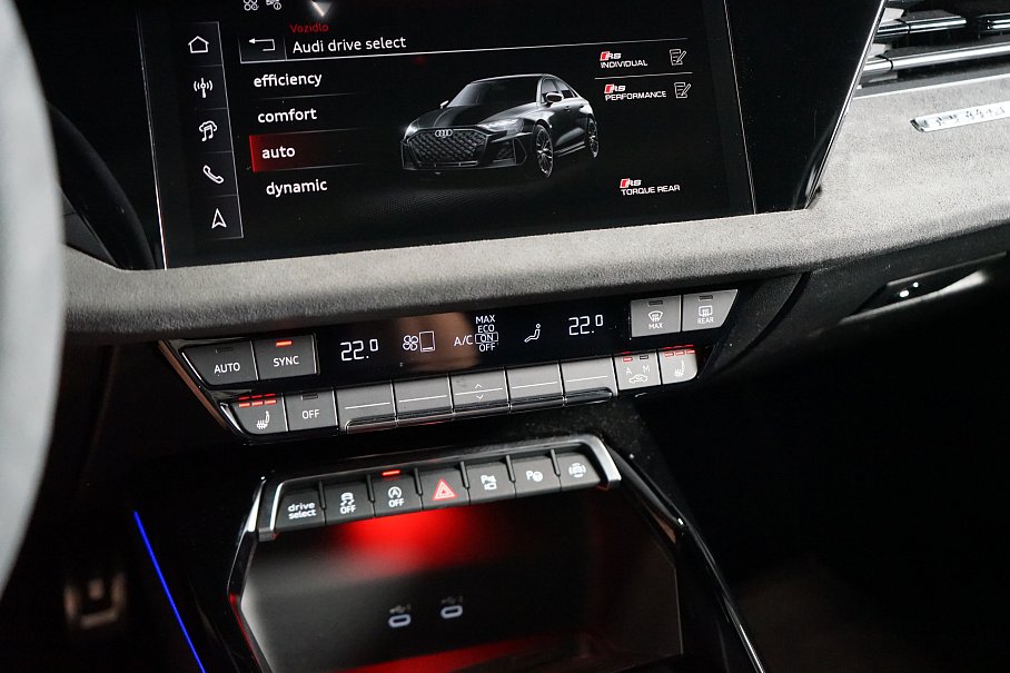 Audi RS 3 Limousine 2.5 TFSI quattro