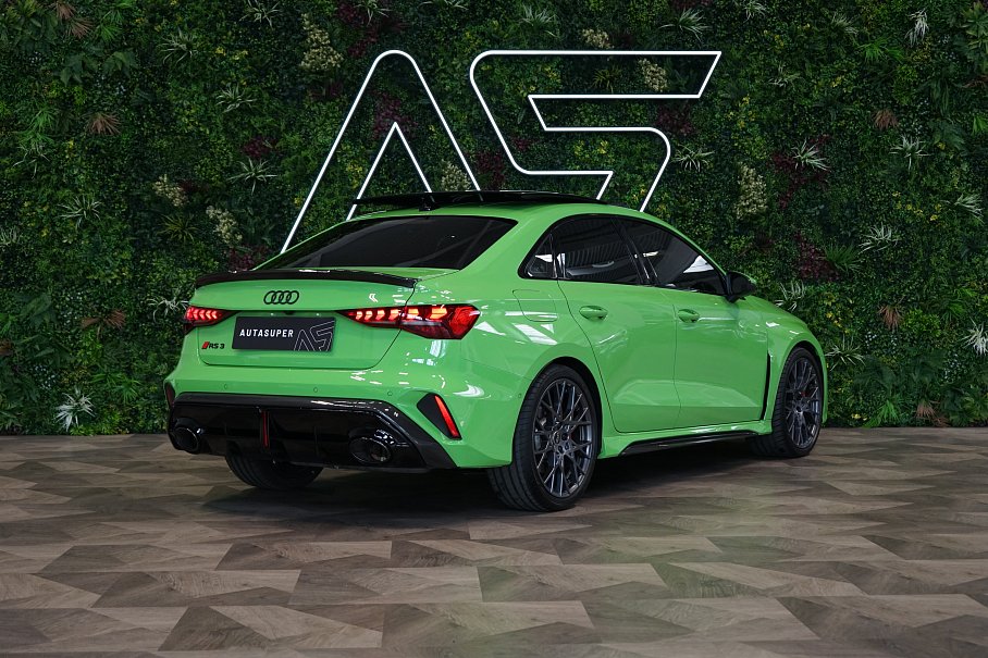 Audi RS 3 Limousine 2.5 TFSI quattro