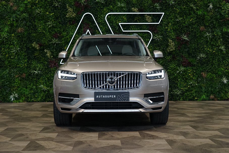 Volvo XC90 T8 AWD Recharge