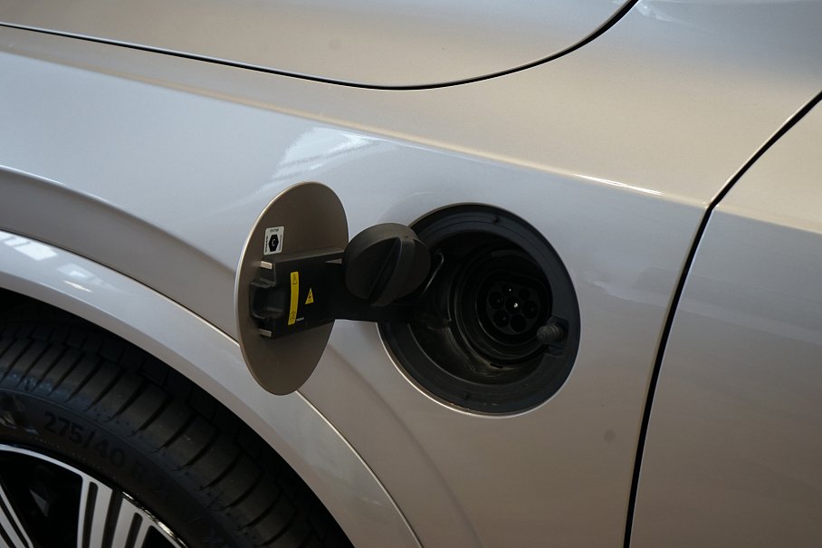 Volvo XC90 T8 AWD Recharge