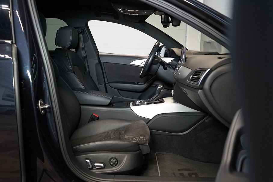 Audi A6 3.0 TFSI S-LINE