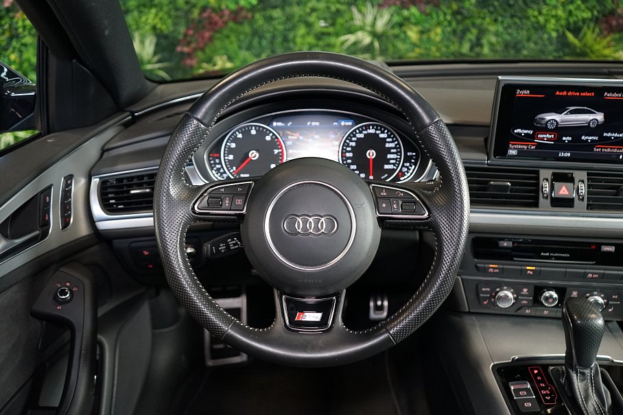 Audi A6 3.0 TFSI S-LINE