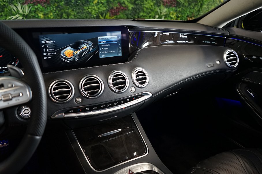 Mercedes-Benz Třída S 63 AMG 4Matic+ Coupé