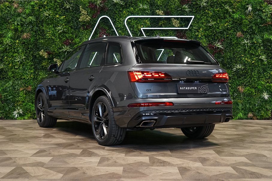 Audi Q7 50 TDI quattro