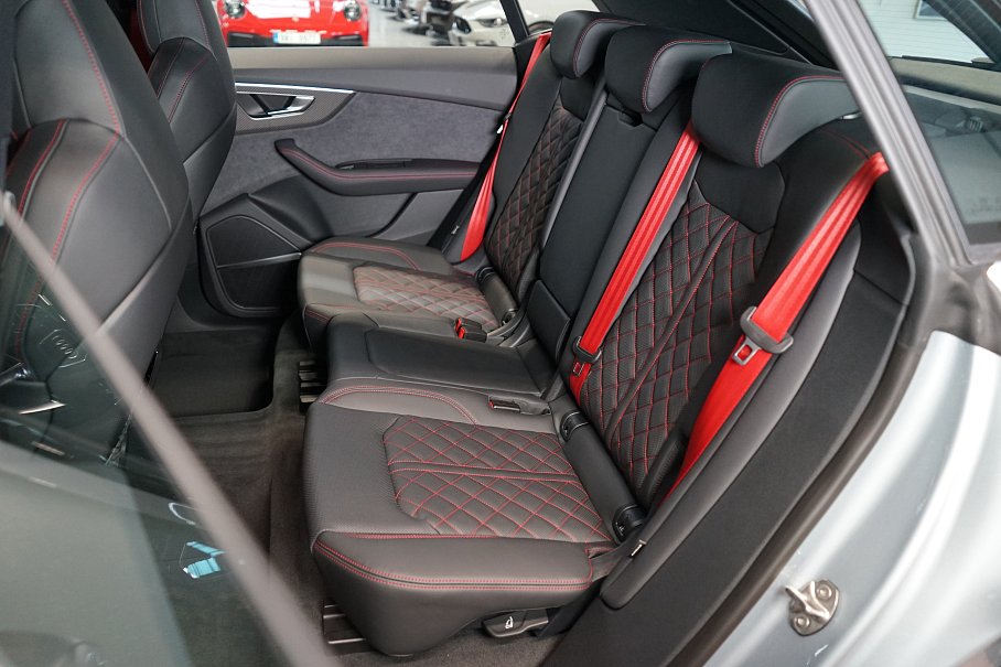 Audi Q8 50 TDI quattro