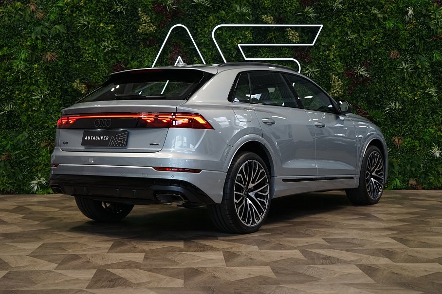 Audi Q8 50 TDI quattro