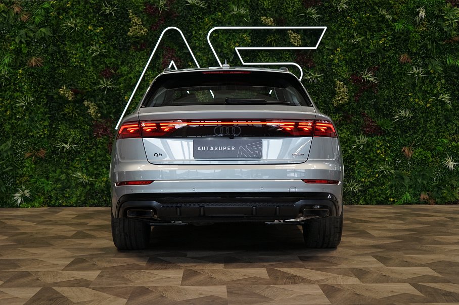 Audi Q8 50 TDI quattro