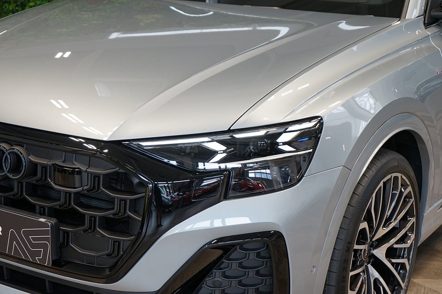 Audi Q8 50 TDI quattro