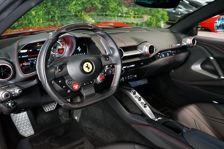 Ferrari 812 Superfast 