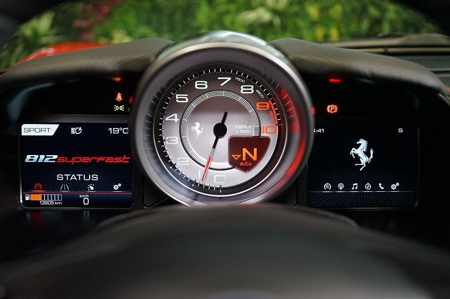 Ferrari 812 Superfast 