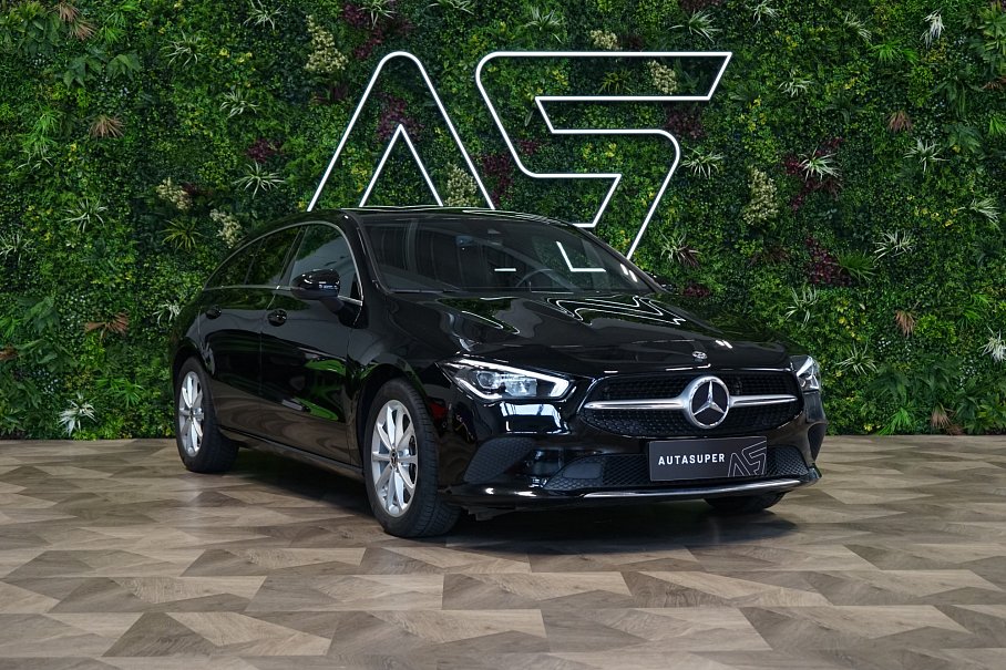 Mercedes-Benz CLA 200 Shooting brake