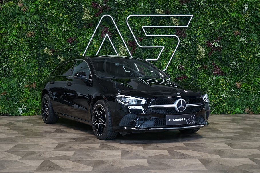 Mercedes-Benz CLA 200 Shooting brake