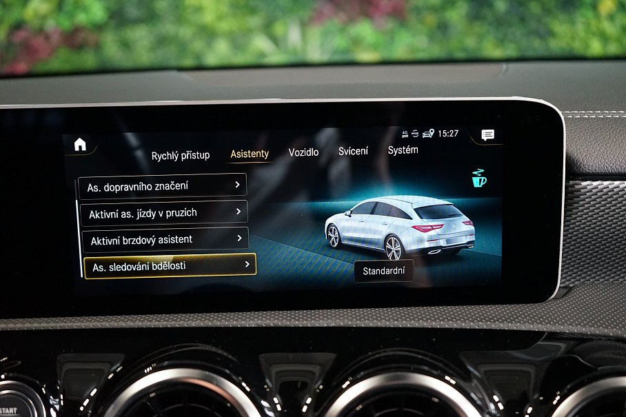Mercedes-Benz CLA 200 Shooting brake