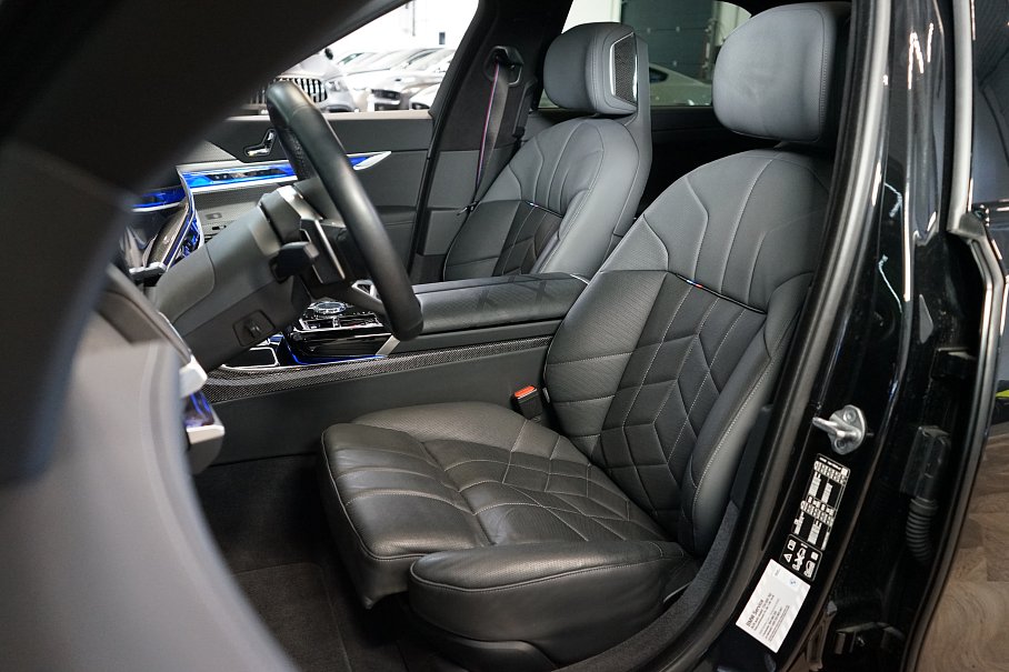 BMW Řada 7 740d xDrive