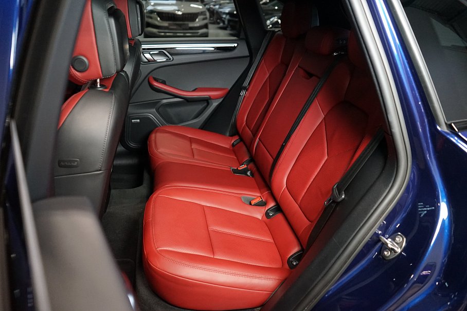 Porsche Macan S