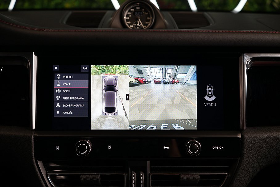 Porsche Macan S