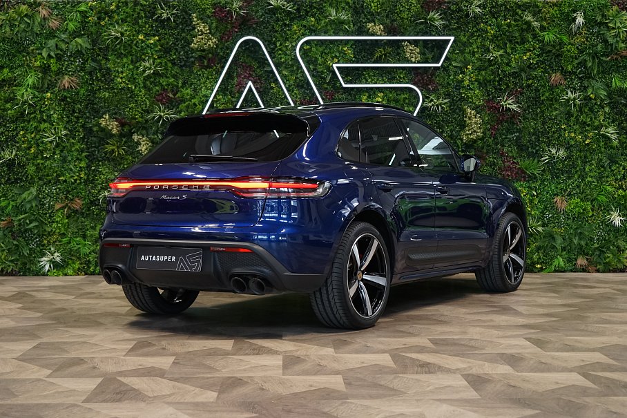 Porsche Macan S