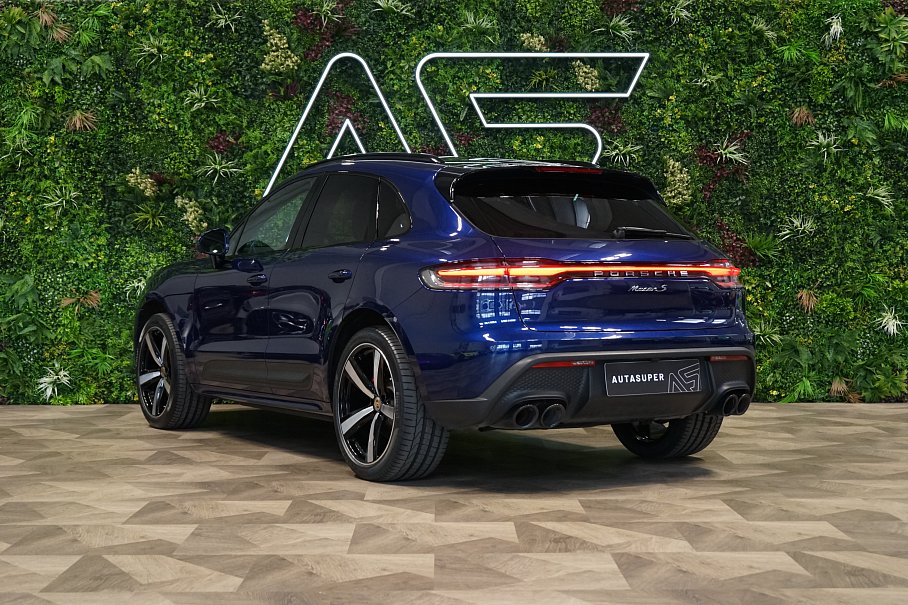 Porsche Macan S