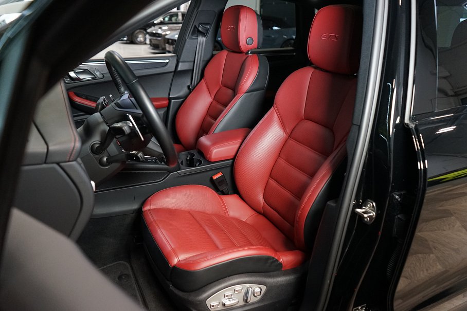 Porsche Macan GTS