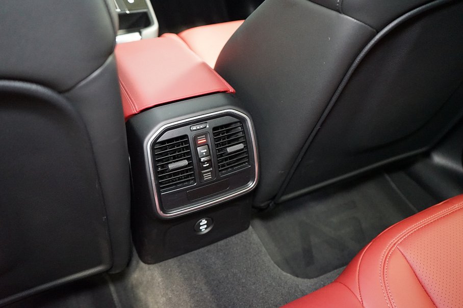 Porsche Macan GTS