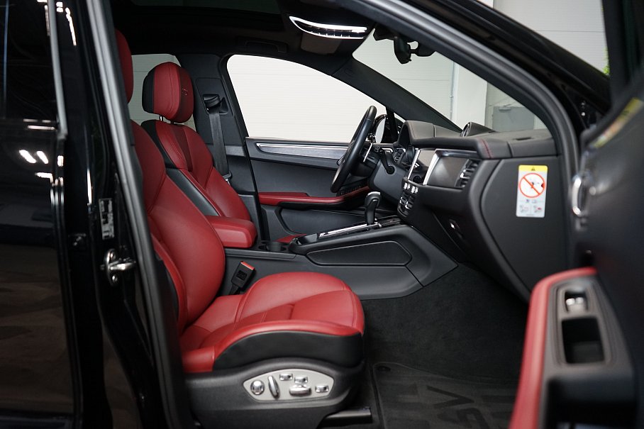 Porsche Macan GTS