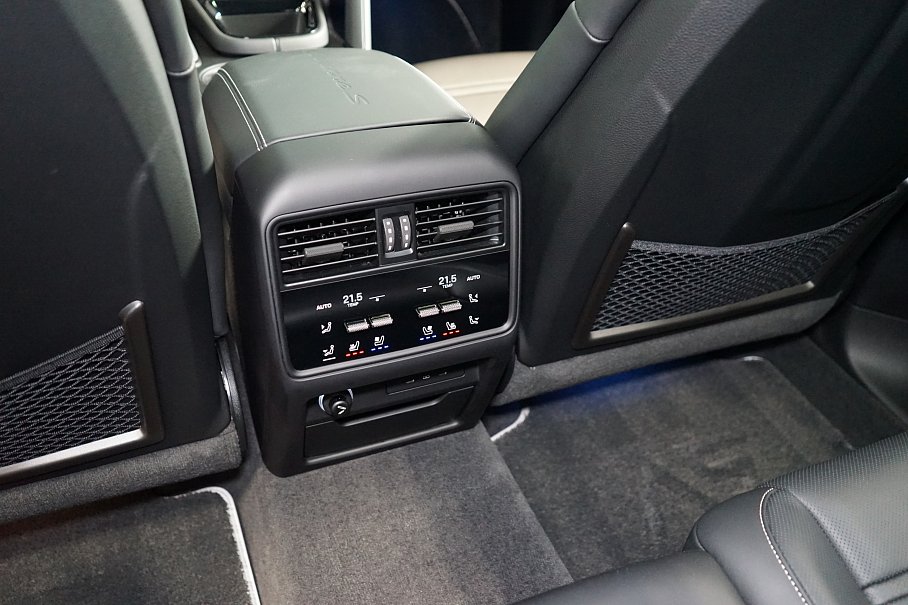 Porsche Cayenne S