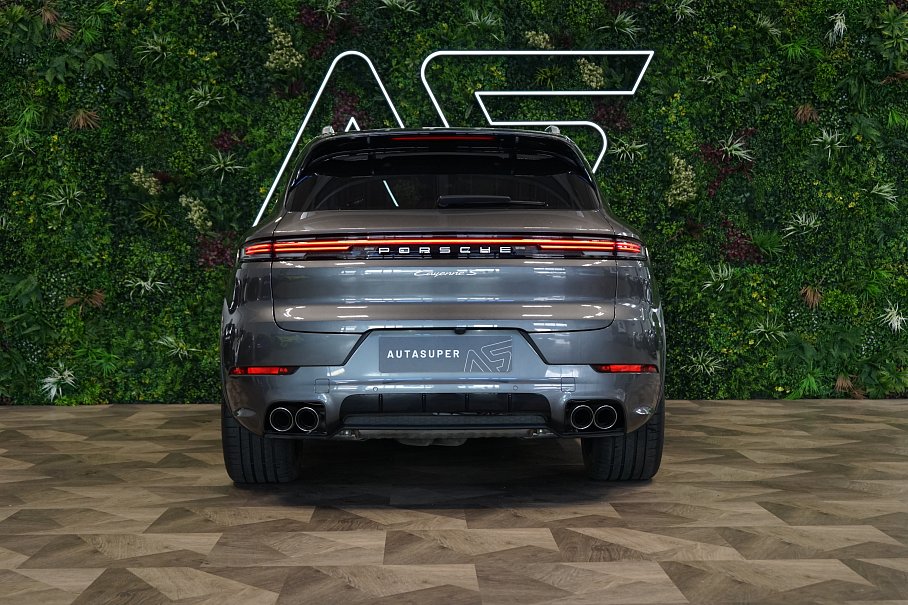 Porsche Cayenne S