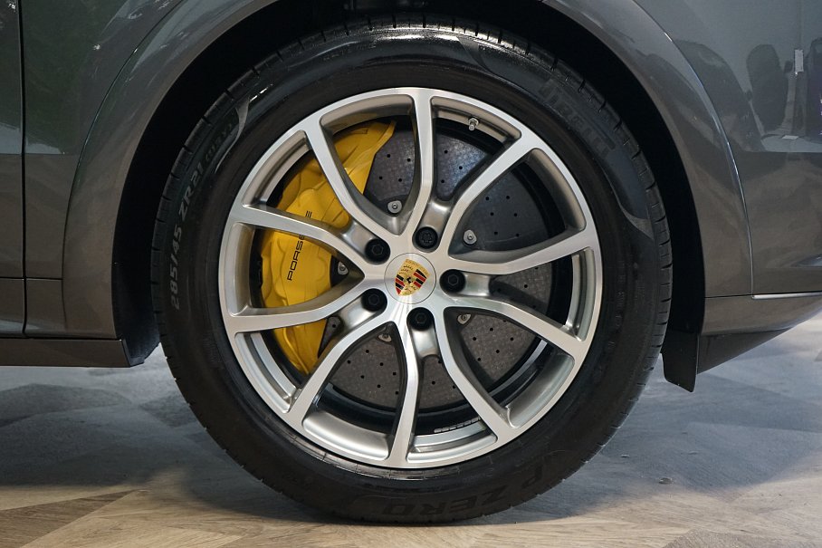 Porsche Cayenne S