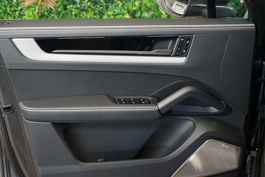Porsche Cayenne S