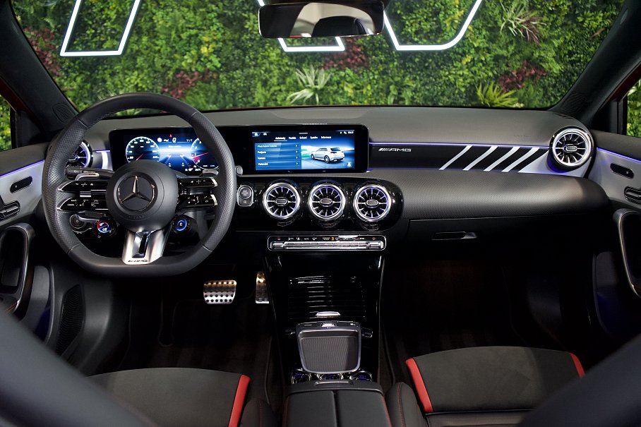 Mercedes-Benz Třída A 35 AMG 4Matic