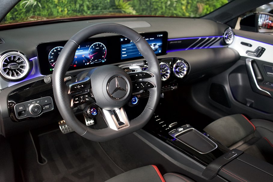 Mercedes-Benz Třída A 35 AMG 4Matic