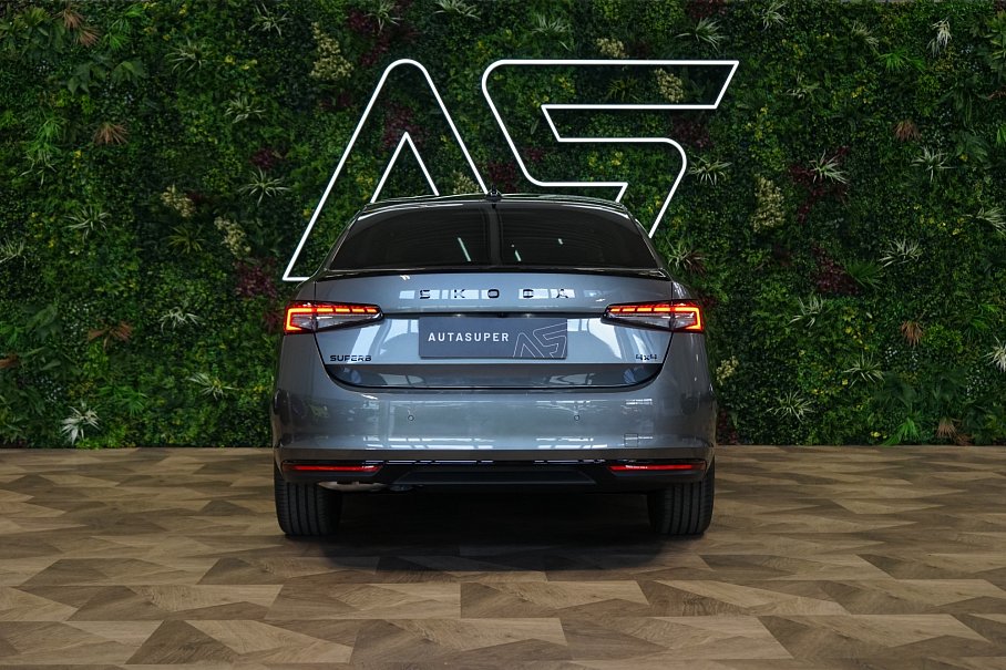 Škoda Superb 2.0 TDI Sportline