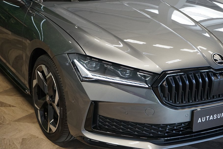 Škoda Superb 2.0 TDI Sportline