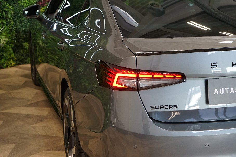 Škoda Superb 2.0 TDI Sportline