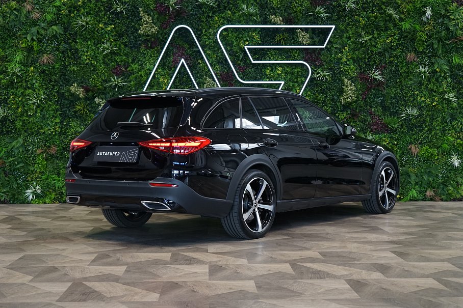 Mercedes-Benz Třída C 220d 4Matic All-Terrain