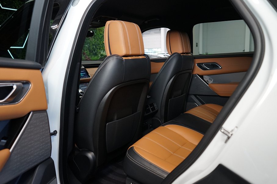 Land Rover Range Rover Velar D300 R-Dynamic HSE