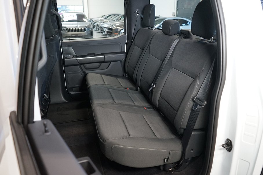 Ford F-150 XLT V8