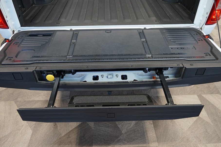 Ford F-150 XLT V8