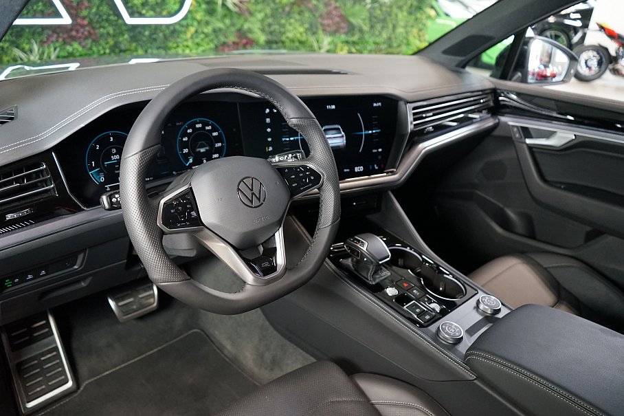 Volkswagen Touareg 3.0 TDI R-Line 4Motion