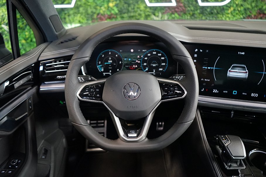 Volkswagen Touareg 3.0 TDI R-Line 4Motion