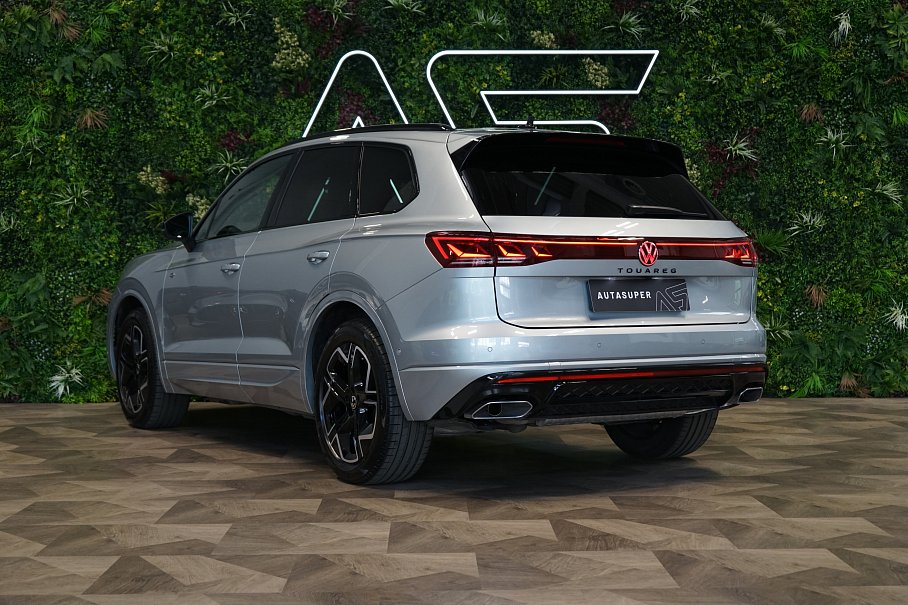 Volkswagen Touareg 3.0 TDI R-Line 4Motion