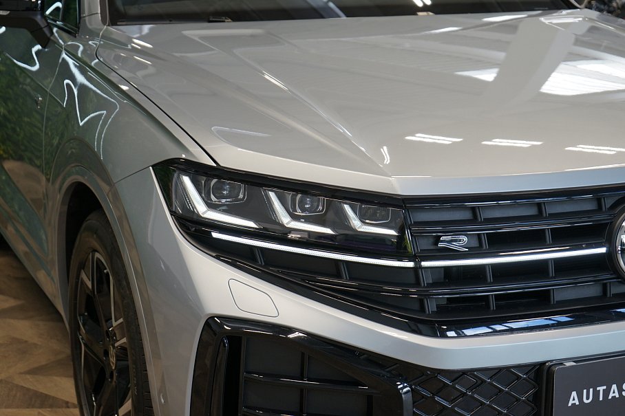 Volkswagen Touareg 3.0 TDI R-Line 4Motion