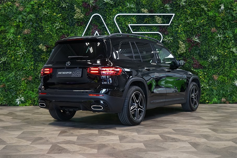 Mercedes-Benz GLB 200d 4Matic