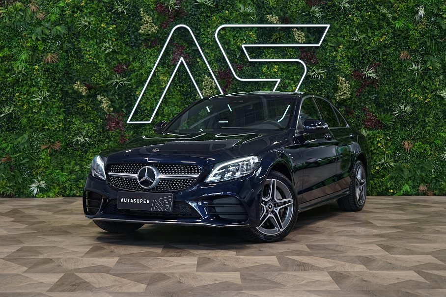 Mercedes-Benz Třída C 300 4Matic