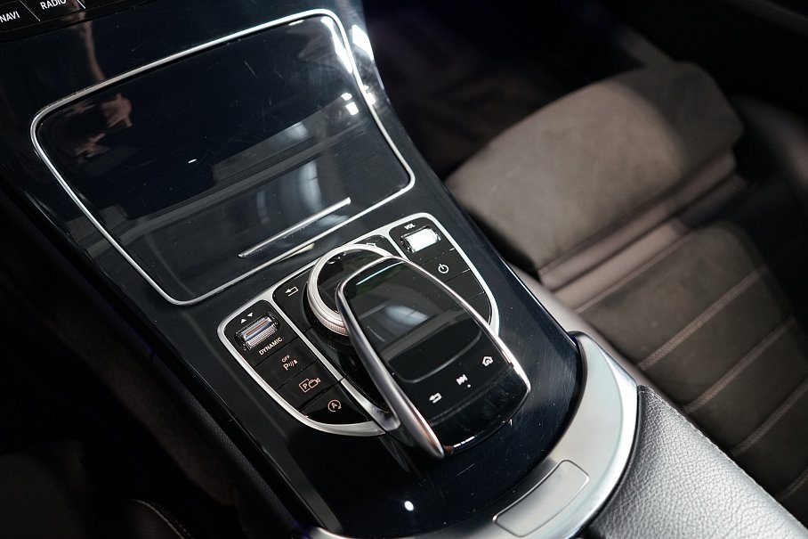 Mercedes-Benz Třída C 300 4Matic